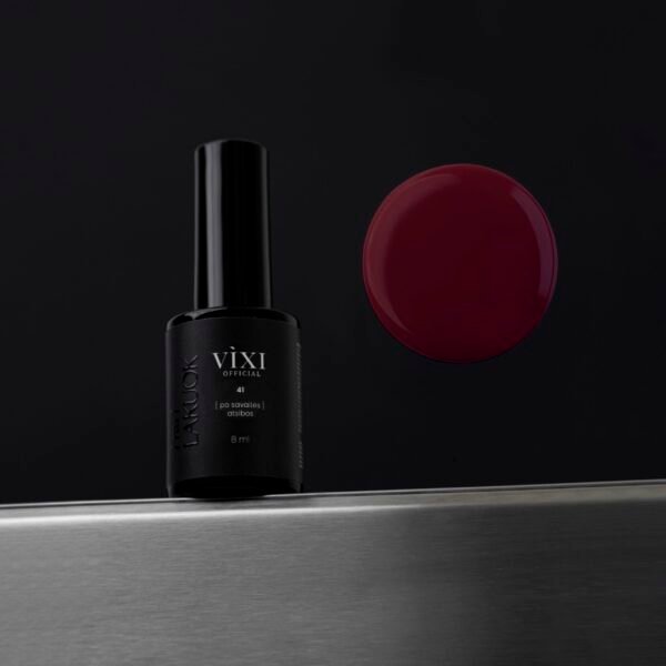 Vernis semi-permanent No. 42 – On y va, Jessica – vitrail